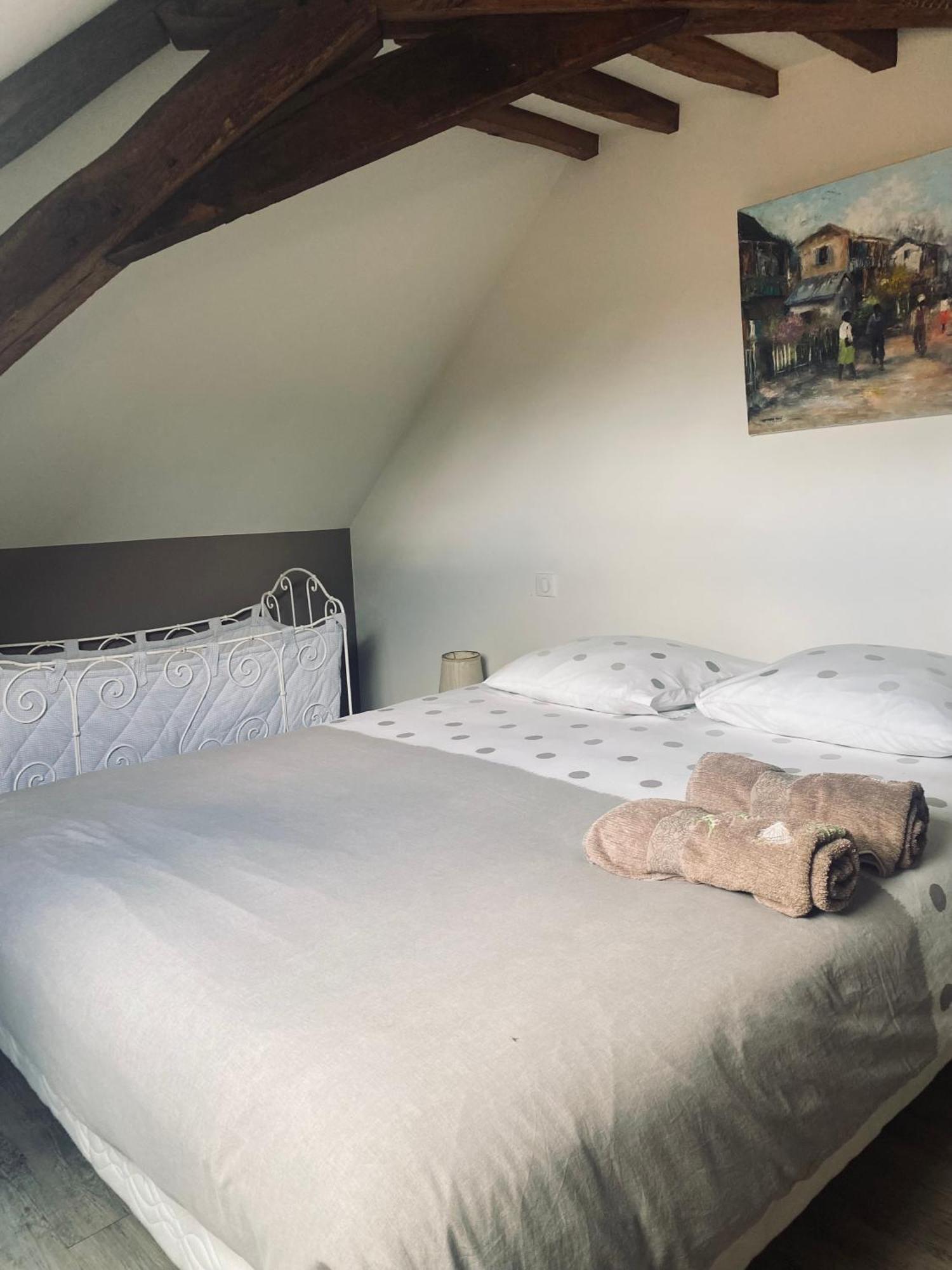 Les Couleurs Du Verger Beaumont-les-Autels Экстерьер фото